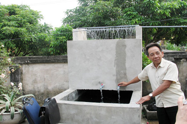 Xử lý nước giếng khoan bằng giàn phun mưa