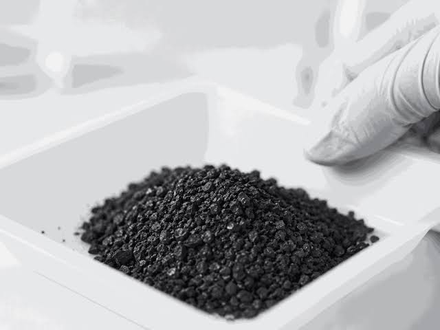 Than hoạt tính khử mùi xe hơi dạng hạt